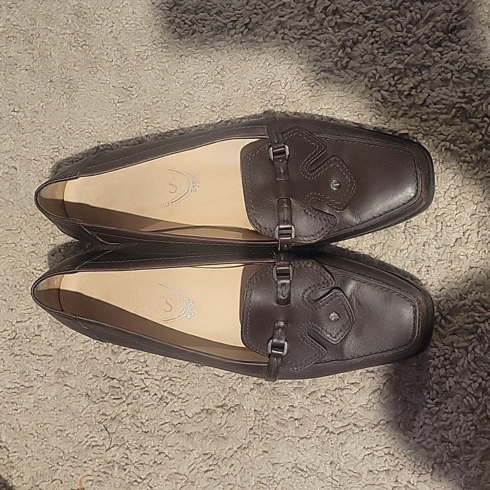 Tod's Brown women's leather loafer size 39